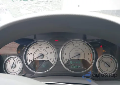 2010 Chrysler Town & Country Lx from USA, damaged, VIN 2A4RR4DE5AR315114